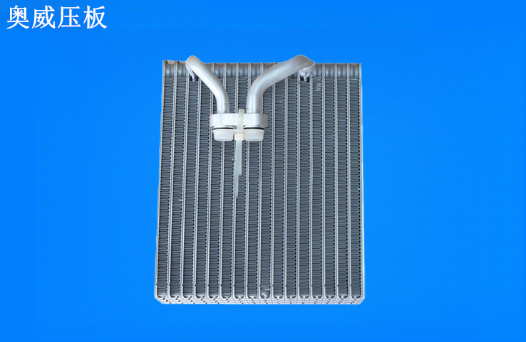 奥威压板